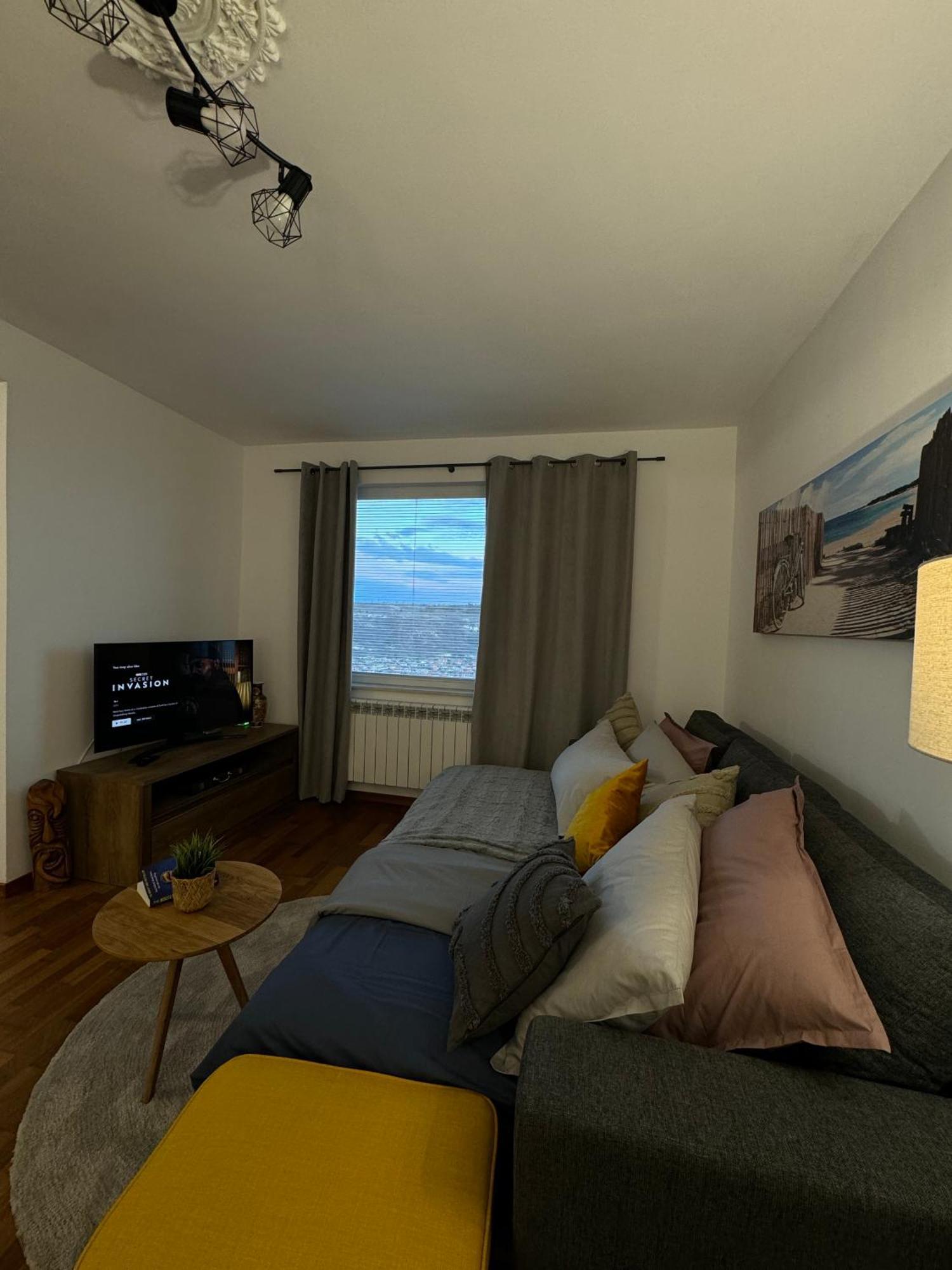 Kakavanen'S Sea View Apartment Baltjik Exteriör bild