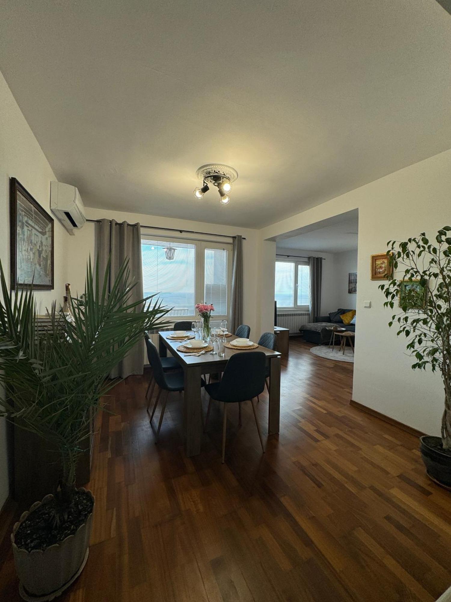 Kakavanen'S Sea View Apartment Baltjik Exteriör bild